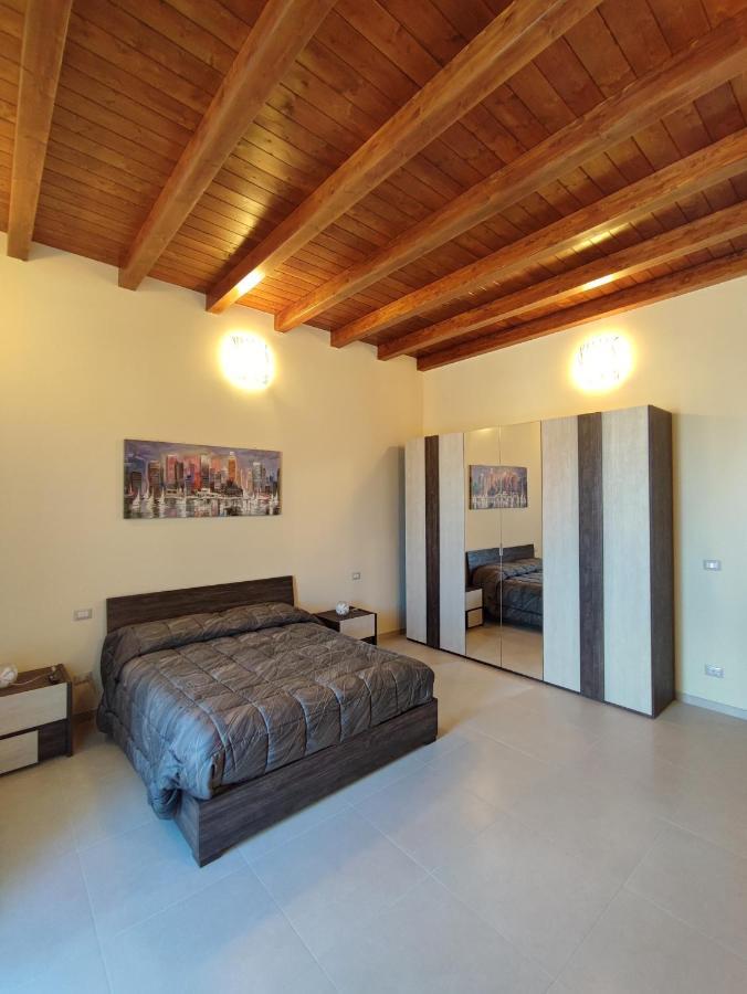 In Centro Rooms And Apartments Isola di Liri Dış mekan fotoğraf