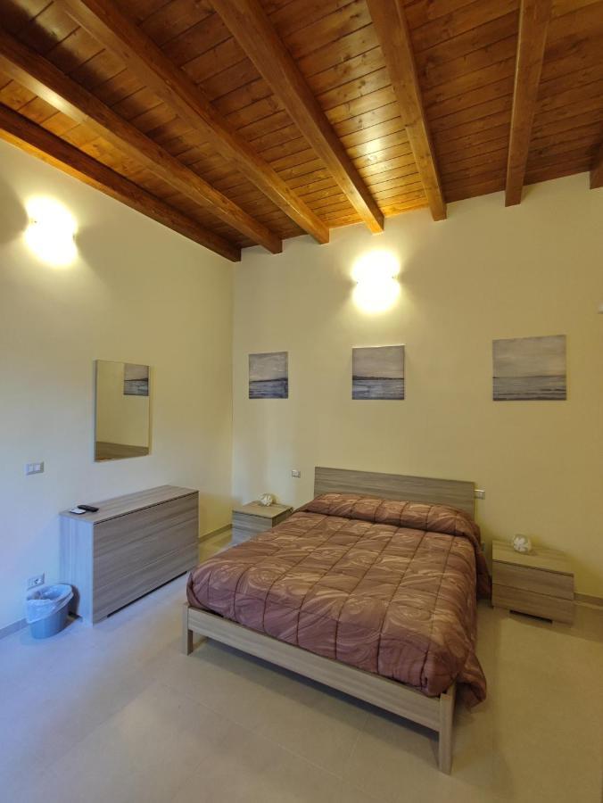In Centro Rooms And Apartments Isola di Liri Dış mekan fotoğraf