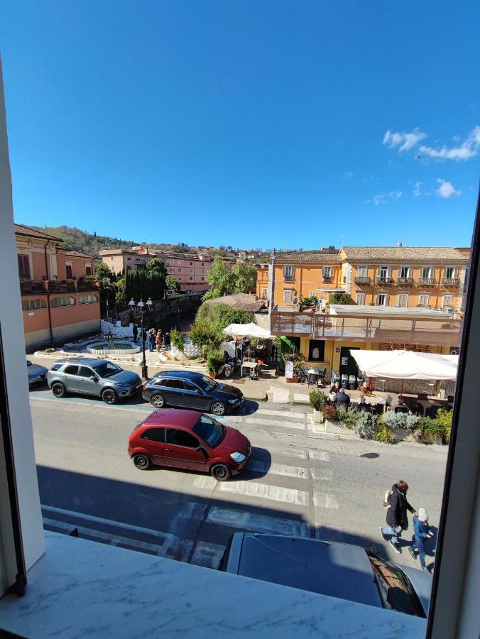 In Centro Rooms And Apartments Isola di Liri Dış mekan fotoğraf