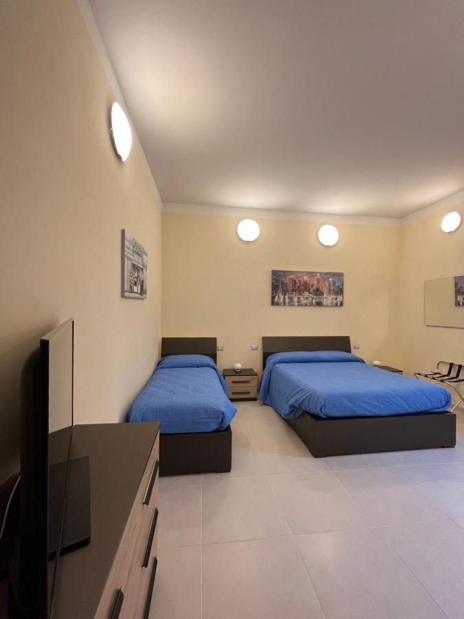 In Centro Rooms And Apartments Isola di Liri Dış mekan fotoğraf