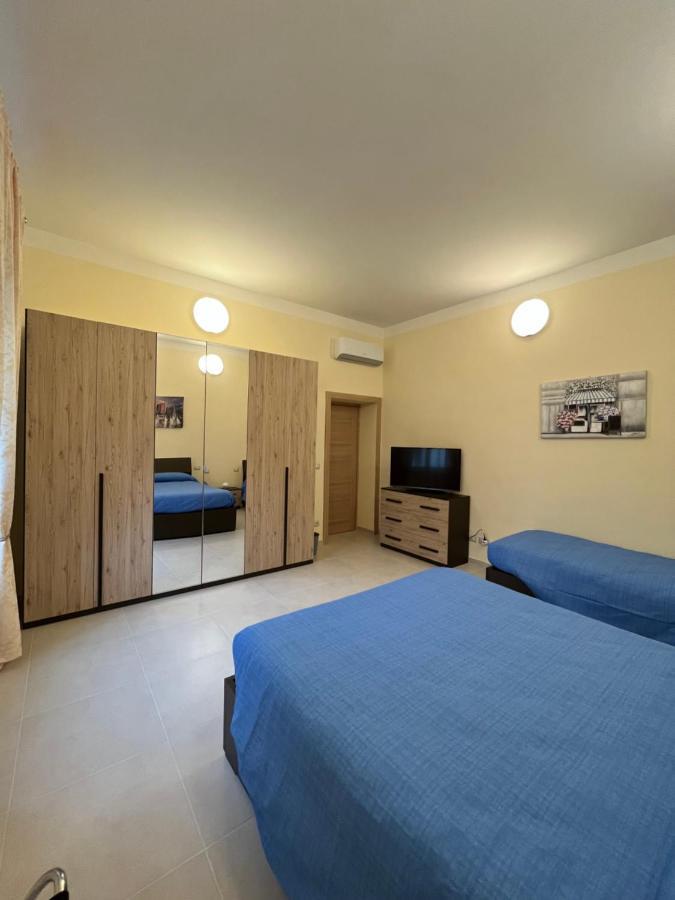 In Centro Rooms And Apartments Isola di Liri Dış mekan fotoğraf