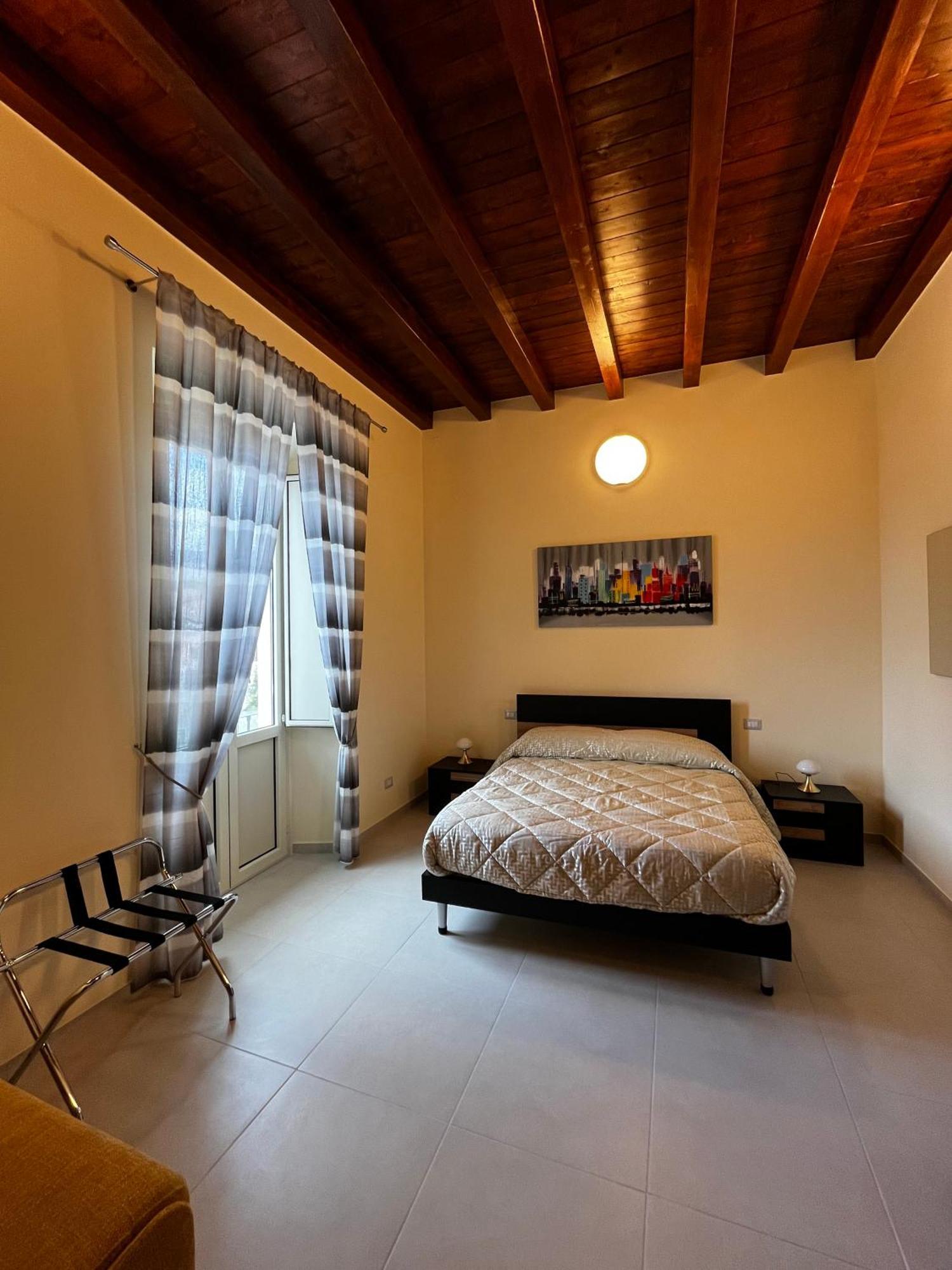 In Centro Rooms And Apartments Isola di Liri Dış mekan fotoğraf