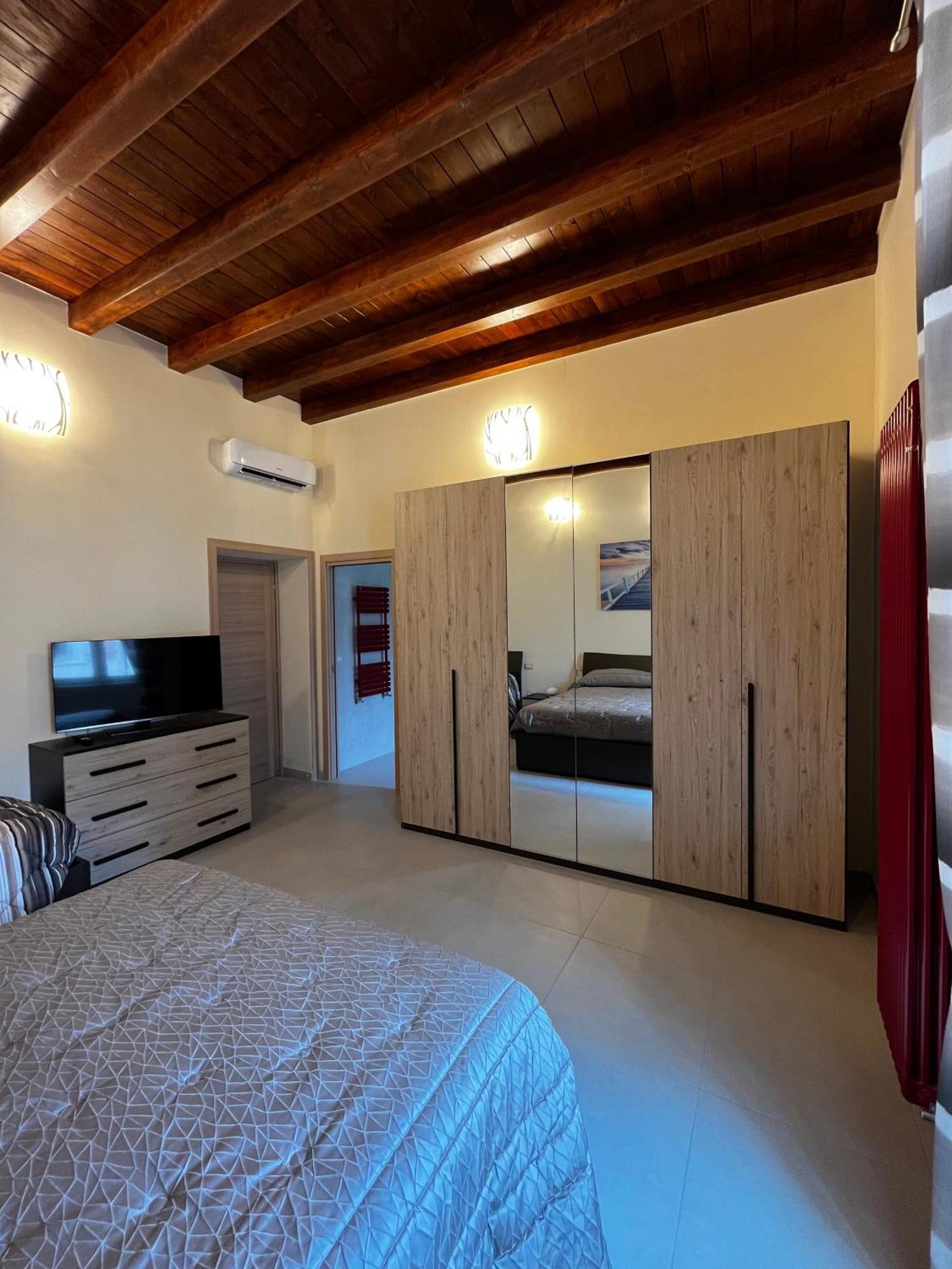 In Centro Rooms And Apartments Isola di Liri Dış mekan fotoğraf